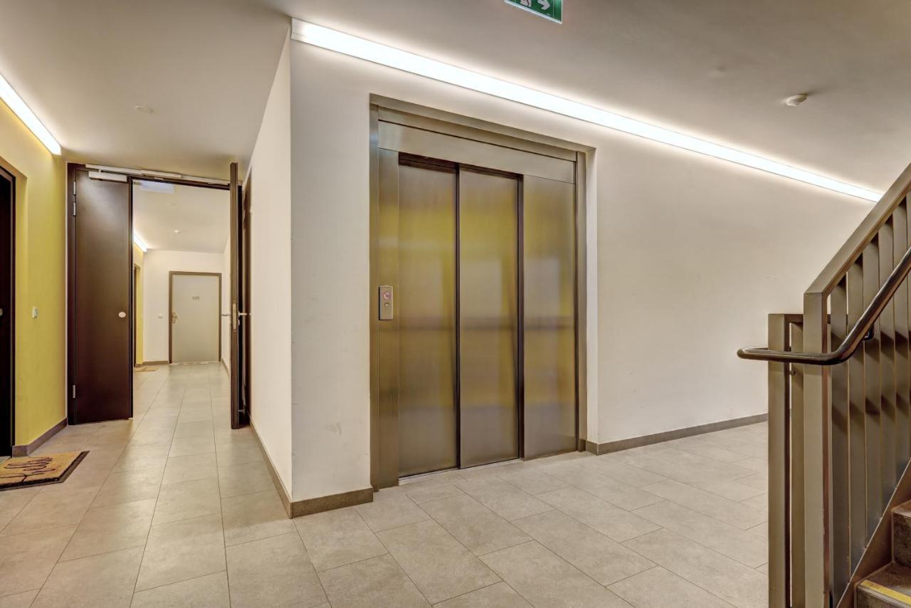 Carin Deluxe II Lägenhet Wien Exteriör bild